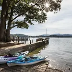 Дом отдыха Lakeside *
