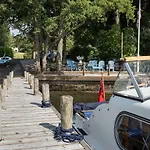 Дом отдыха Lakeside